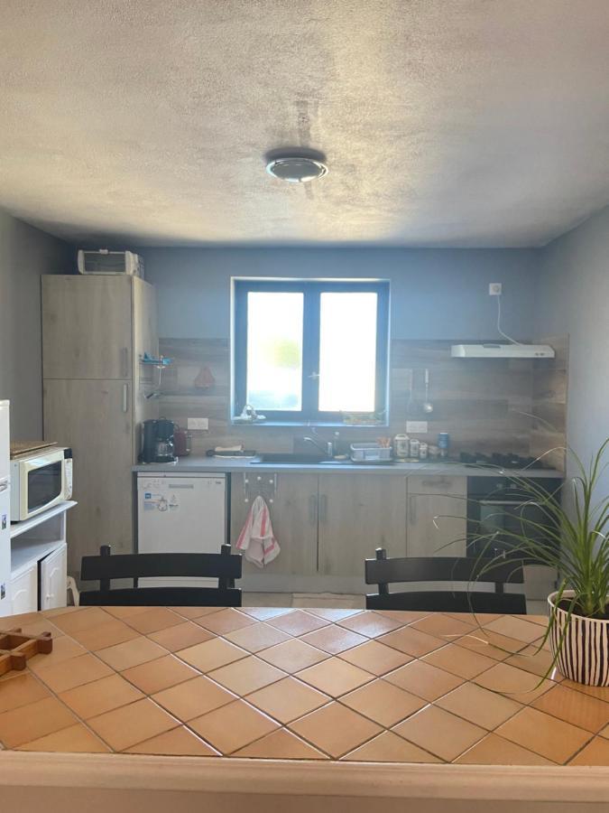 Gite Esprit Etape Saint-Barthelemy-de-Vals Екстер'єр фото
