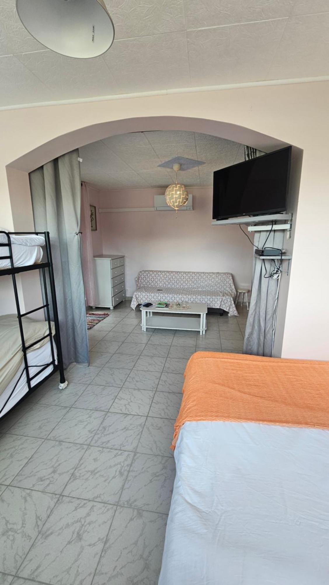 Gite Esprit Etape Saint-Barthelemy-de-Vals Екстер'єр фото